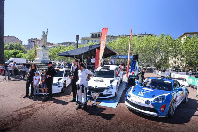 Santini et Camilli remportent la 54ème édition de la Ronde de la Giraglia Santini et Camilli remportent la 54ème édition de la Ronde de la Giraglia