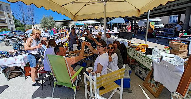 Migliacciaru : un dimanche ensoleillé et solidaire pour le vide-grenier de l'association des donneurs de sang Migliacciaru : un dimanche ensoleillé et solidaire pour le vide-grenier de l'association des donneurs de sang