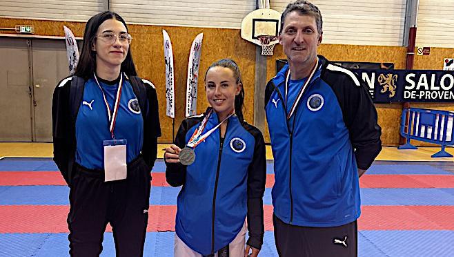 Lou Neuville (Centre Taekwondo Bastia) sacrée vice-championne de France universitaire  Lou Neuville (Centre Taekwondo Bastia) sacrée vice-championne de France universitaire