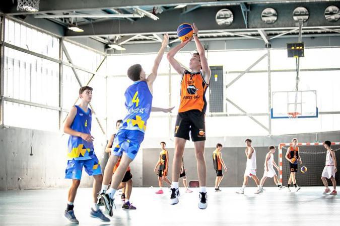 Jeux des Iles à Porto-Vecchio : la Sardaigne victorieuse, la Corse tient son rang Jeux des Iles à Porto-Vecchio : la Sardaigne victorieuse, la Corse tient son rang