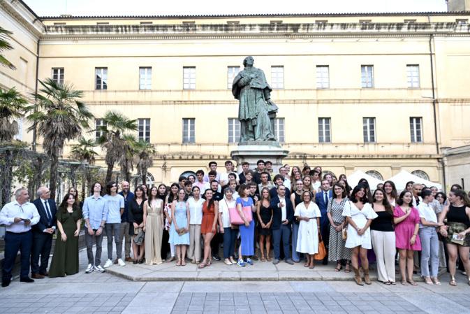 À Ajaccio, les 80 bacheliers ayant obtenu la mention très bien mis à l'honneur par la Ville 