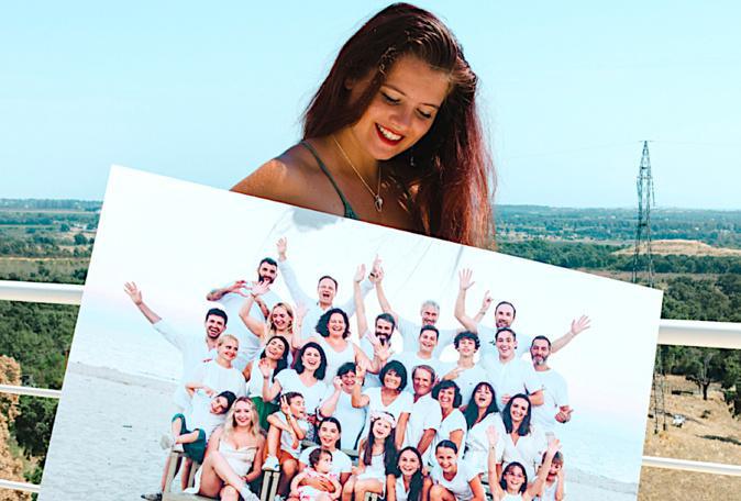 Migliacciaru : Auriane Argaud, un camion-photo et une photographe aux villages Migliacciaru : Auriane Argaud, un camion-photo et une photographe aux villages