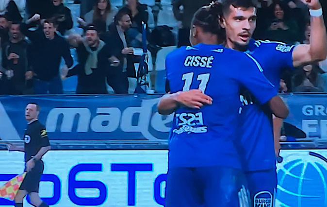 Le Sporting encore tenu en échec par Rodez (2-2) Le Sporting encore tenu en échec par Rodez (2-2)