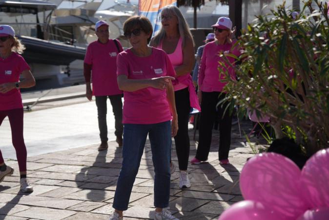 EN IMAGES - Ajaccio : dernière marche d'Octobre Rose pour la lutte contre le cancer du sein