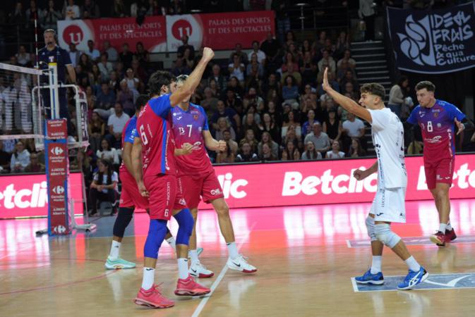 Volley Ligue B - Le GFCA s'impose facilement face à Royan (3/0)