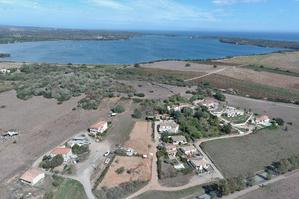 Un atelier de tuiles de l'époque romaine découvert à Aleria, une première en Corse Un atelier de tuiles de l'époque romaine découvert à Aleria, une première en Corse
