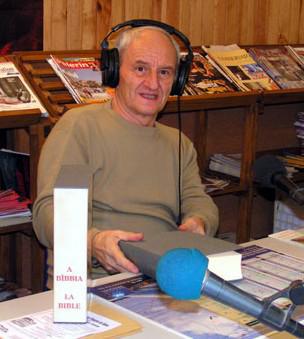 Bible en langue corse : l'édition bilingue de Christian Dubois existe depuis 2005 Bible en langue corse : l'édition bilingue de Christian Dubois existe depuis 2005