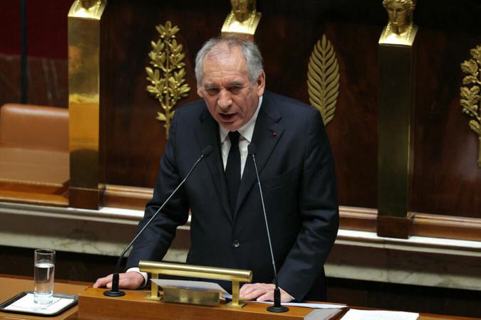 Évolution constitutionnelle de la Corse : François Bayrou promet un calendrier respecté d'ici fin 2025