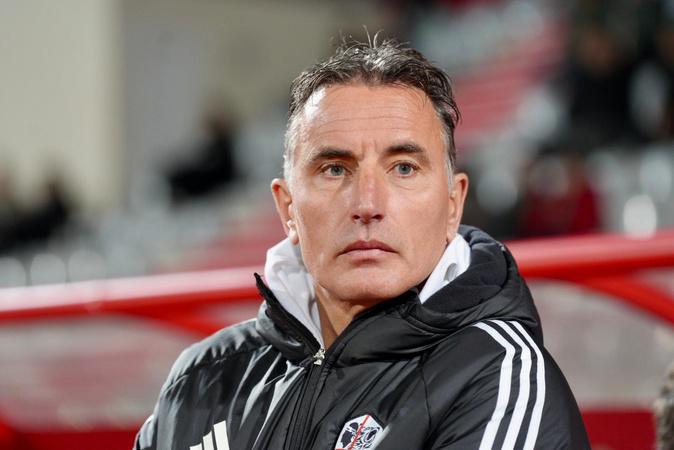 Thierry Debès (AC Ajaccio) : « Les joueurs sont allés au bout d’eux-mêmes » Thierry Debès (AC Ajaccio) : « Les joueurs sont allés au bout d’eux-mêmes »