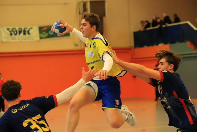 Handball N2 - Le HB Corte craque sur la fin face à Saint-Raphaël Handball N2 - Le HB Corte craque sur la fin face à Saint-Raphaël
