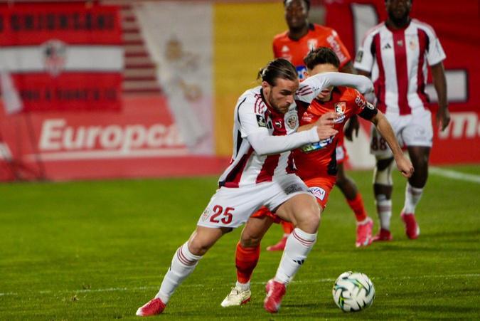 Ligue 2. L’AC Ajaccio écrase Laval (3-0) Ligue 2. L’AC Ajaccio écrase Laval (3-0)