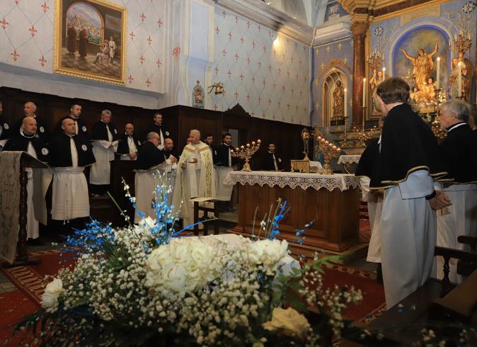 Corte : Émotion et recueillement à la veillée d’hommage à Chloé Corte : Émotion et recueillement à la veillée d’hommage à Chloé