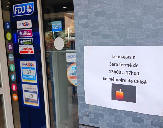 Dans Corte en deuil, plusieurs centaines de personnes ont rendu un dernier hommage à Chloé Dans Corte en deuil, plusieurs centaines de personnes ont rendu un dernier hommage à Chloé