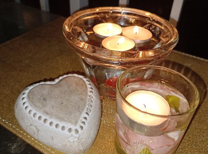 Dans Corte en deuil, plusieurs centaines de personnes ont rendu un dernier hommage à Chloé Dans Corte en deuil, plusieurs centaines de personnes ont rendu un dernier hommage à Chloé