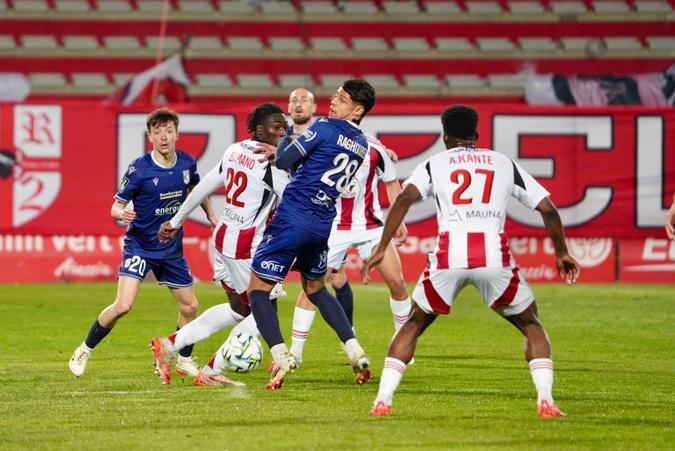 L’AC Ajaccio battu par Dunkerque (1-2) L’AC Ajaccio battu par Dunkerque (1-2)