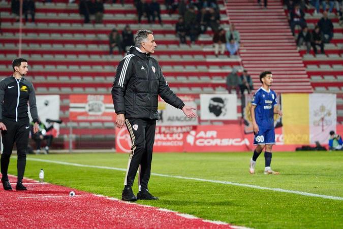 Thierry Debès (AC Ajaccio) : « On a manqué de réalisme » Thierry Debès (AC Ajaccio) : « On a manqué de réalisme »