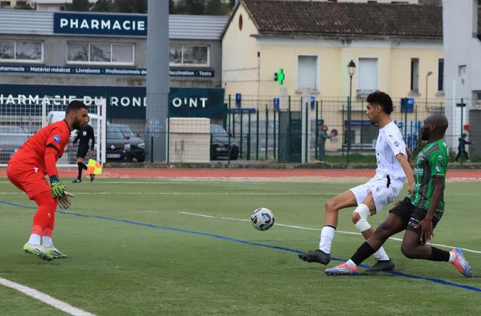 Football National 3 : vanqueurs de Fos (3-1), les Cortenais ont « mérité le maillot »… Football National 3 : vanqueurs de Fos (3-1), les Cortenais ont « mérité le maillot »…
