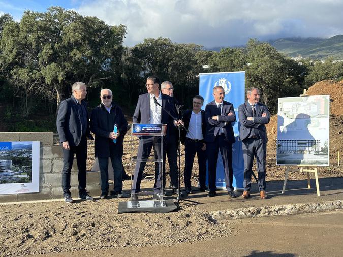Bastia : la CAB pose la première pierre de son futur centre technique et administratif Bastia : la CAB pose la première pierre de son futur centre technique et administratif