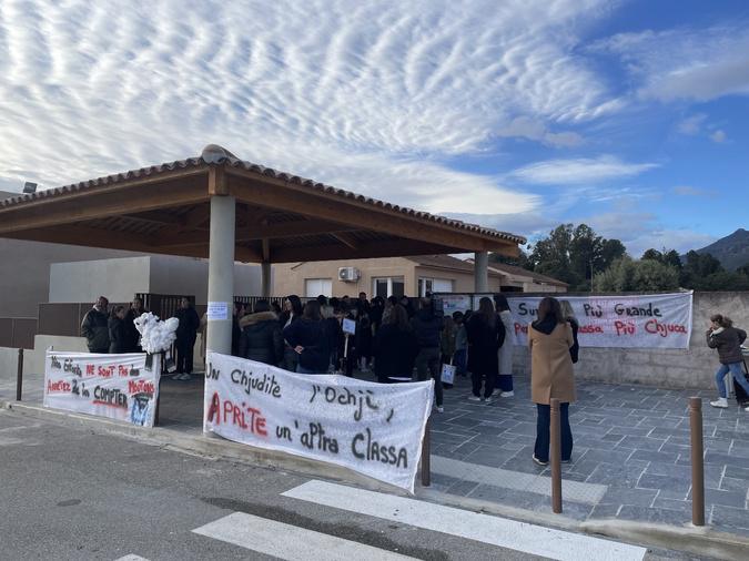 Biguglia : une classe supplémentaire pour la rentrée 2025 au groupe scolaire Massoni, mais des parents encore inquiets Biguglia : une classe supplémentaire pour la rentrée 2025 au groupe scolaire Massoni, mais des parents encore inquiets