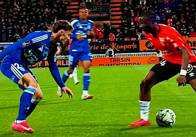 Le Sporting de Bastia battu 4 à 0 à Lorient : trop d'occasions ratées Le Sporting de Bastia battu 4 à 0 à Lorient : trop d'occasions ratées