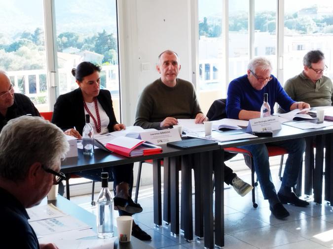 Gestionnaire modèle, la communauté de communes du Sud Corse tarderait-elle à investir ? Gestionnaire modèle, la communauté de communes du Sud Corse tarderait-elle à investir ?