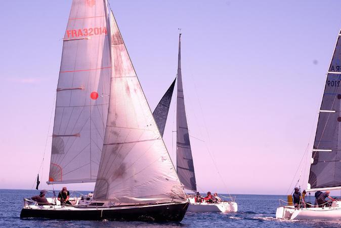  Voile - "Mare è Vela" (Stéphane Beaume) conserve le trophée des clubs