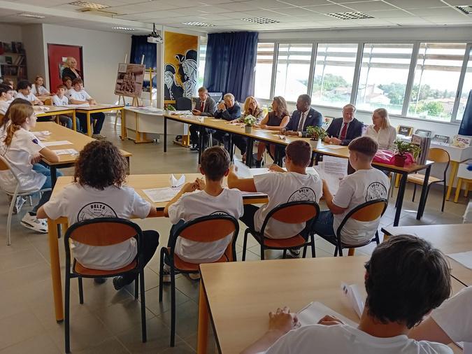 Biguglia : Le collège Campo Vallone a célébré les 80 ans de la fin de la Seconde Guerre mondiale 
