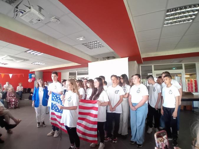 Biguglia : Le collège Campo Vallone a célébré les 80 ans de la fin de la Seconde Guerre mondiale 