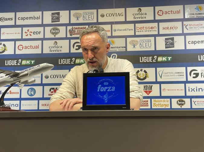 Benoît Tavenot (SC Bastia) : "une bonne saison, mais, pour la mention très bien, on attendra la prochaine…" Benoît Tavenot (SC Bastia) : "une bonne saison, mais, pour la mention très bien, on attendra la prochaine…"
