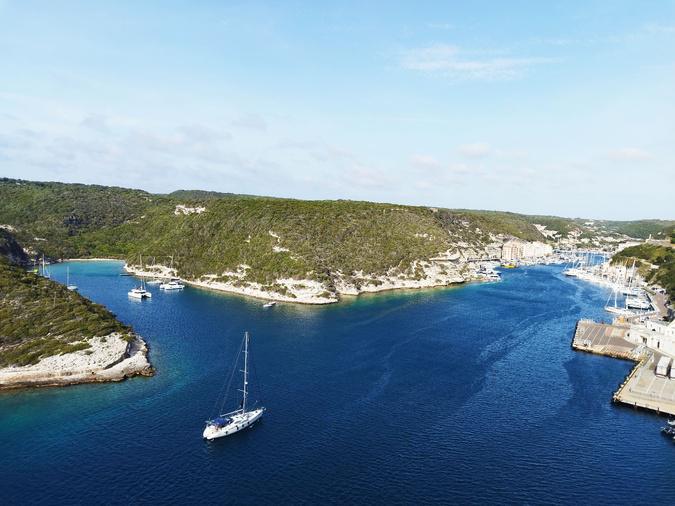 A Bonifacio, le projet d’étendre le port de plaisance dans l’anse de la Catena refait surface A Bonifacio, le projet d’étendre le port de plaisance dans l’anse de la Catena refait surface