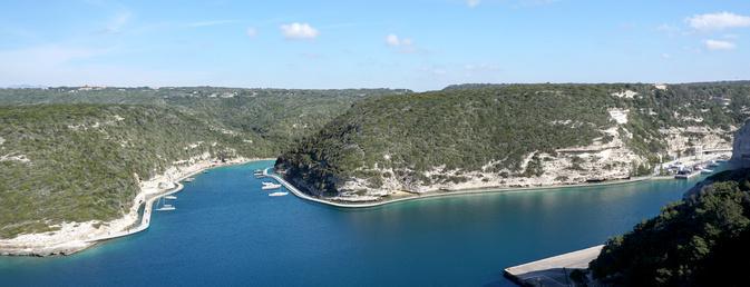 A Bonifacio, le projet d’étendre le port de plaisance dans l’anse de la Catena refait surface A Bonifacio, le projet d’étendre le port de plaisance dans l’anse de la Catena refait surface