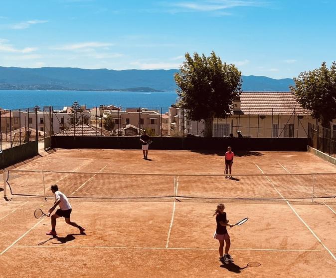 Tennis Club du Casone : la Ville d’Ajaccio fixe les nouvelles règles du jeu Tennis Club du Casone : la Ville d’Ajaccio fixe les nouvelles règles du jeu