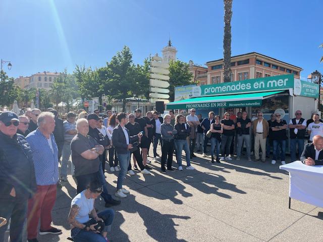 Incendies de bateaux à Ajaccio : plus de 200 personnes réunies en soutien à la famille Cancellieri 