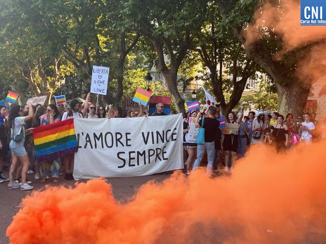 « Simu corse·i, strane·i queer è ne simu fiere·i ! » :une marche des fiertés prévue le 21 juin à Bastia « Simu corse·i, strane·i queer è ne simu fiere·i ! » :une marche des fiertés prévue le 21 juin à Bastia