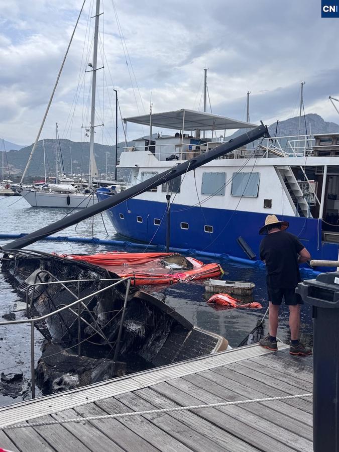 Calvi : "Tout est parti en fumée", après les incendies de bateaux, colère et sidération sur le port