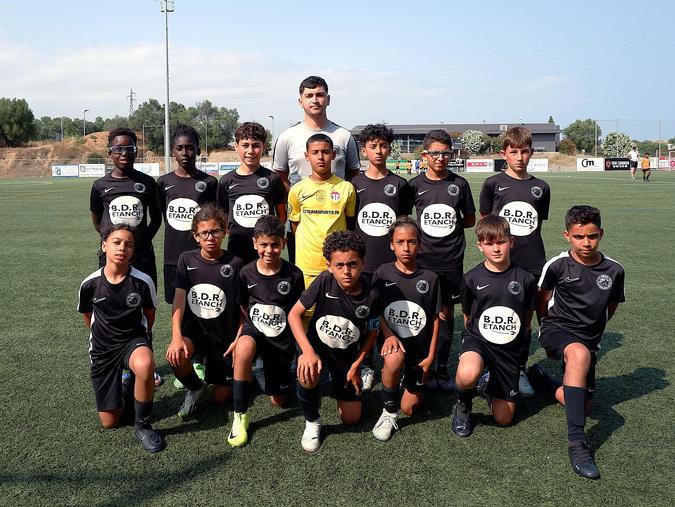 Porto-Vecchio - L'ASPV en Elite et Corte en Honneur victorieux du tournoi de la Pentecôte Porto-Vecchio - L'ASPV en Elite et Corte en Honneur victorieux du tournoi de la Pentecôte