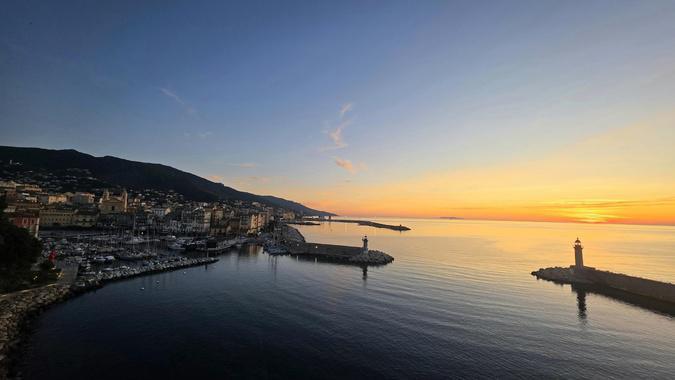 A màghjina : Albafiò bastiacciu