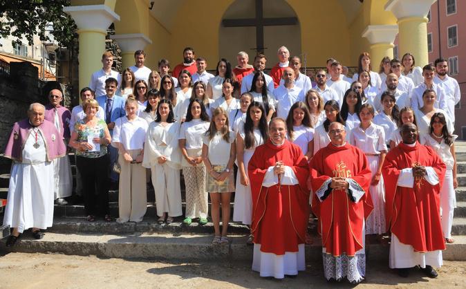 Corte - 52 confirmands à l’église de l’Annonciation Corte - 52 confirmands à l’église de l’Annonciation
