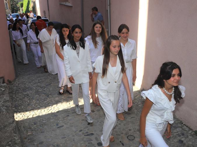 Corte - 52 confirmands à l’église de l’Annonciation Corte - 52 confirmands à l’église de l’Annonciation