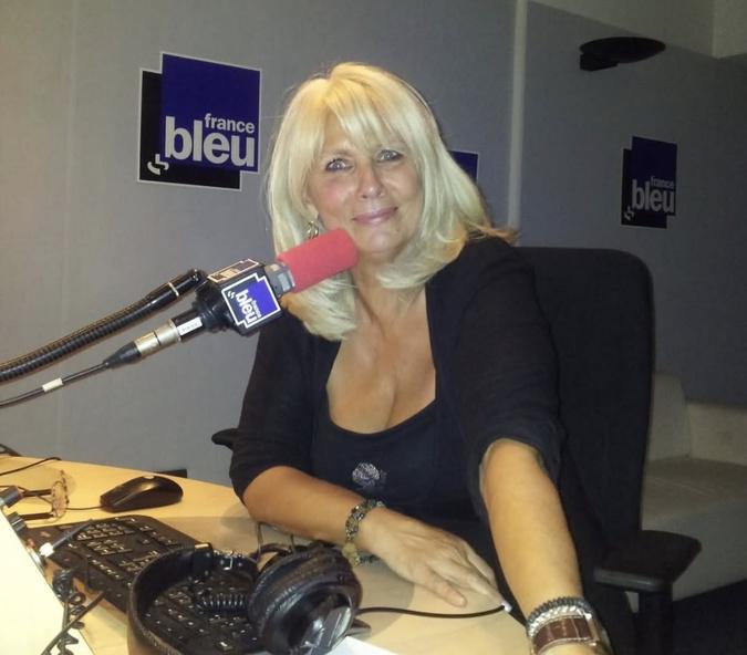 Avec Festi Lingue à Ventiseri, Évelyne Adam donne de la voix pour le corse et les langues minoritaires Avec Festi Lingue à Ventiseri, Évelyne Adam donne de la voix pour le corse et les langues minoritaires