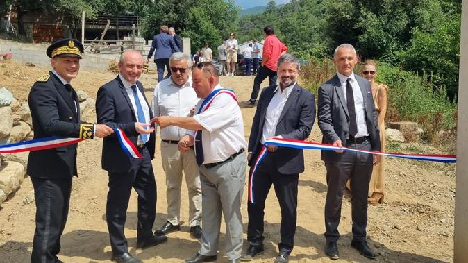 À Bisinchi, le ministre Laurent Marcangeli pose la première pierre d’un chantier symbolique
