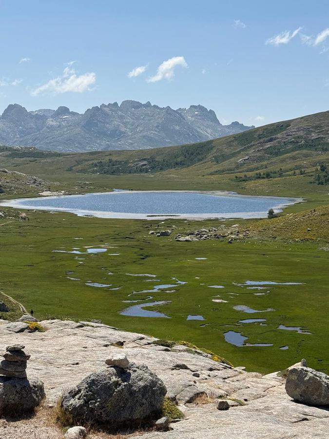 A màghjina : U Lavu di Ninu, core turchinu di a muntagna corsa