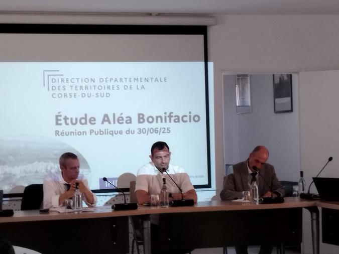 Consolidation des falaises de Bonifacio : les maisons seront inspectées dès le 1er juillet Consolidation des falaises de Bonifacio : les maisons seront inspectées dès le 1er juillet