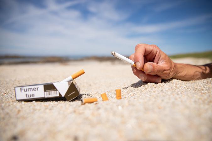Pene in capu - Fumer tue… mais surtout à la plage