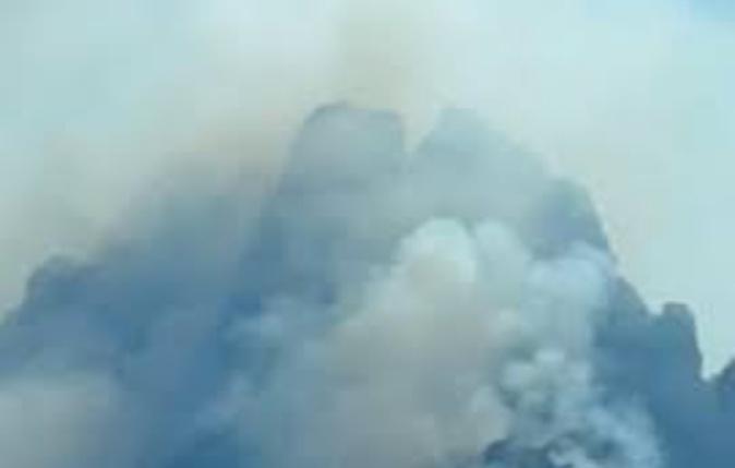 Incendie de Quenza : 170 hectares brûlés, le feu est stabilisé Incendie de Quenza : 170 hectares brûlés, le feu est stabilisé