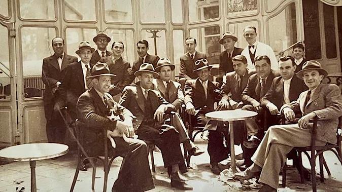 Le "Café Riche" de Bastia : Miroir d’une société bastiaise en mutation