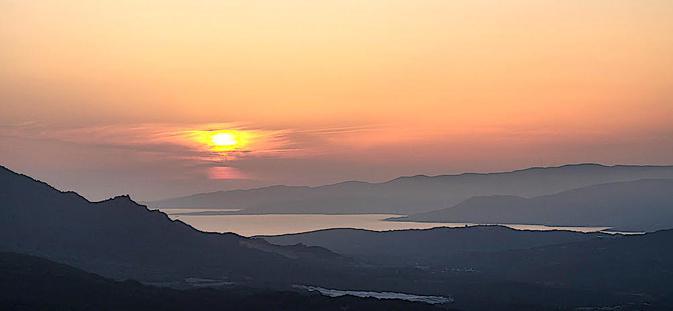 A màghjina : Tramontu annant'à u Valincu