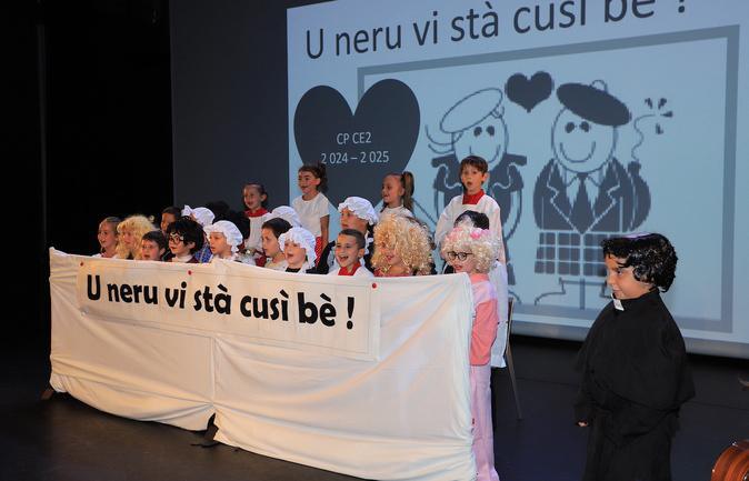 Corte : Avant le départ en vacances, les élèves ont fait le show Corte : Avant le départ en vacances, les élèves ont fait le show