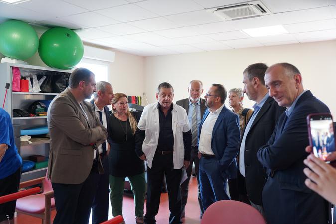 Convalescent, l’hôpital de Bonifacio s’accroche à ses projets pour sortir de la crise