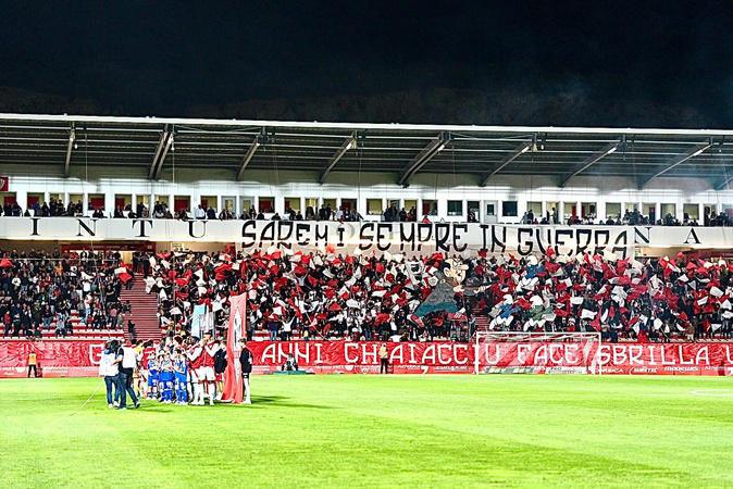 Crise à l’ACA : les supporters ajacciens entre colère et sidération Crise à l’ACA : les supporters ajacciens entre colère et sidération